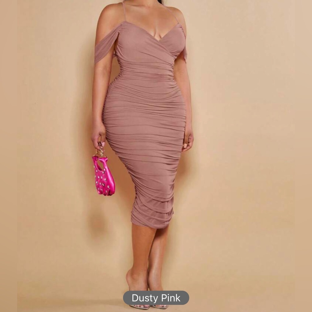 Cold shoulder Ruched bodycon midi dress dusty rose size 18 3xl